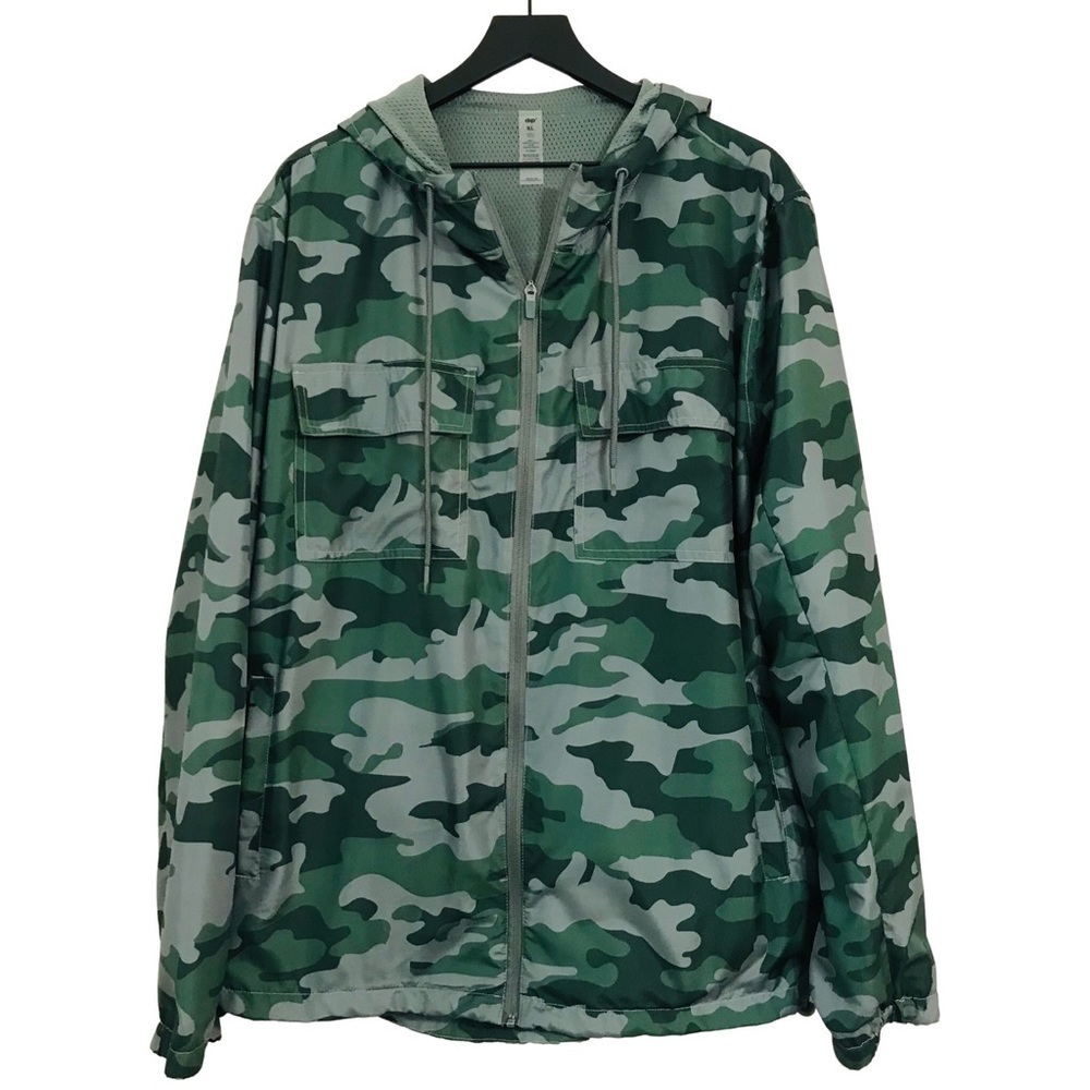 New! Dip Men’s Windbreaker Green Camo Hooded Active Athletic Jacket